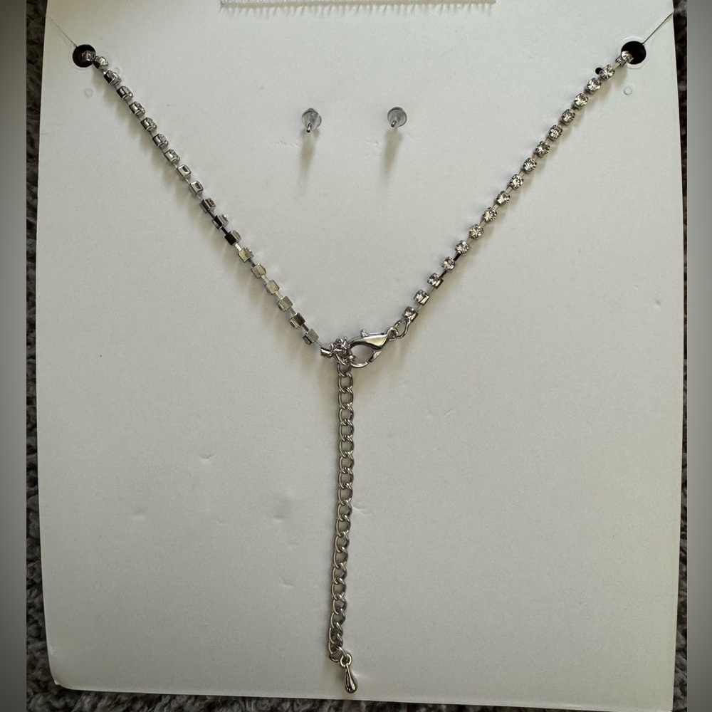 NEW Pearl Necklace and Earring Set by Nicole Miller New York Occasion - Picture 6 of 6